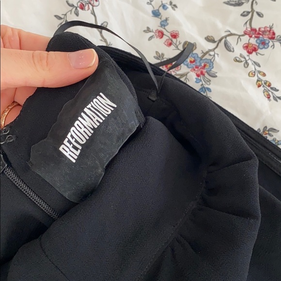 Reformation Lenore jumpsuit — BLACK - Picture 6 of 7